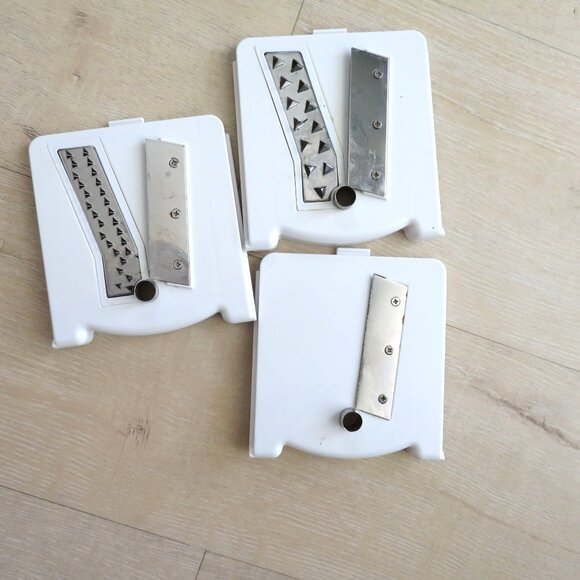 Tabletop Vegetable Spiralizer World Cuisine Turning Slicer Plastic Tri Blades - Picture 7 of 14